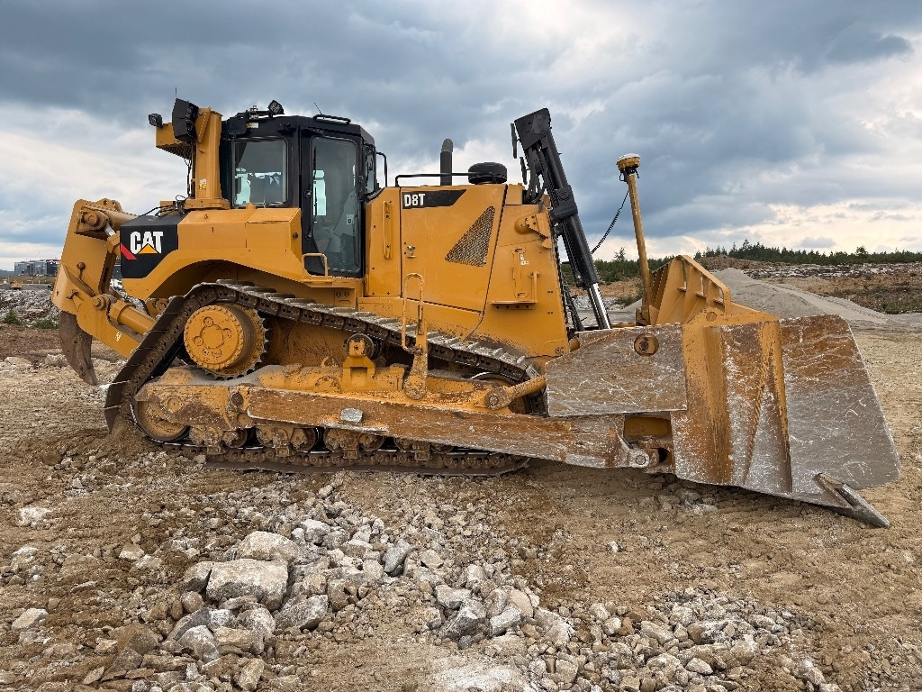 CAT D 8 T - Bulldozer: das Bild 2 CAT D 8 T - Bulldozer: das Bild 2