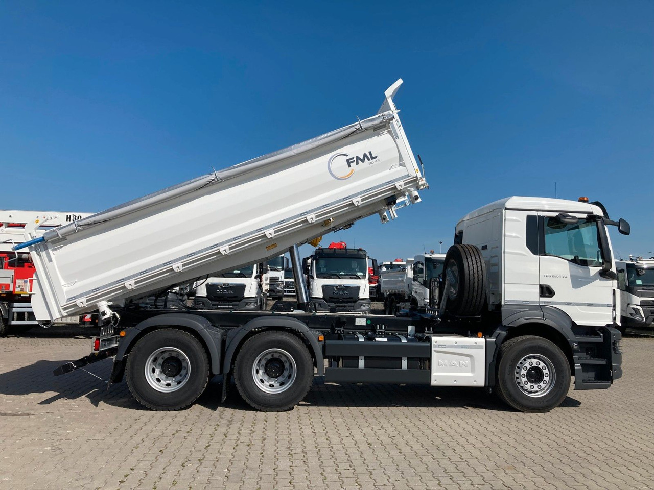 Kipper, Zustand - NEU MAN TGS 26.440 6X4 FML DREISEITENKIPPER  HARDOX: das Bild 12