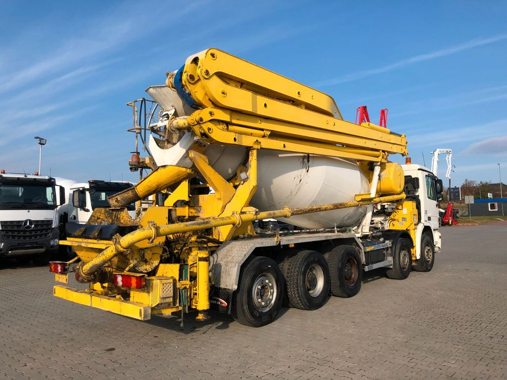 Mercedes-Benz 4148 SERMAC 33m 10 m3 MIXER - Betonpumpe: das Bild 5 Mercedes-Benz 4148 SERMAC 33m 10 m3 MIXER - Betonpumpe: das Bild 5