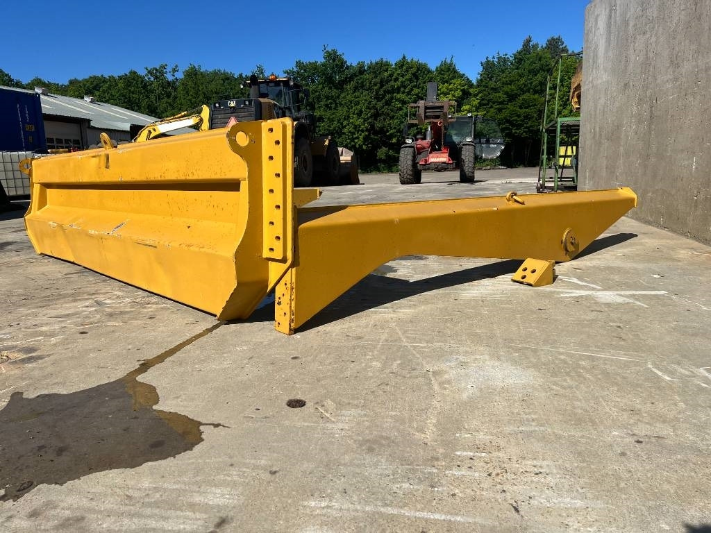 CAT 735 - Ladebordwand: das Bild 3 CAT 735 - Ladebordwand: das Bild 3
