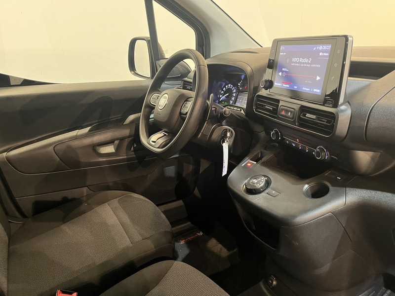 Fiat Doblò 1.5D 130pk L1 Automaat / Euro 6 / Airco / Cruise Control / CarPlay / Camera / 3-Zits / 13.300 KM !! - Kleintransporter: das Bild 3 Fiat Doblò 1.5D 130pk L1 Automaat / Euro 6 / Airco / Cruise Control / CarPlay / Camera / 3-Zits / 13.300 KM !! - Kleintransporter: das Bild 3
