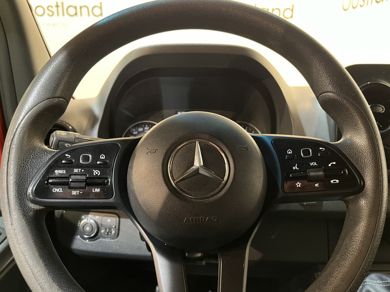 Kleintransporter Mercedes-Benz Sprinter 314 CDI L2H1 RWD Servicebus / Sortimo Inrichting / Euro 6 / Airco / Camera / MBUX / Cruise Control / Trekhaak / CarPlay / Navigatie / Imperiaal / 75.000 KM !! / BPM VRIJ !!: das Bild 11
