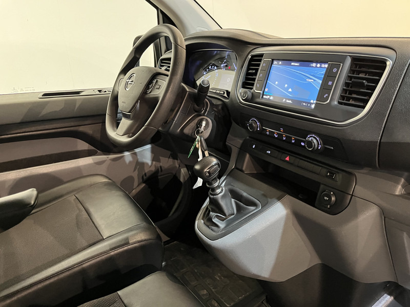 Opel Vivaro 2.0 CDTI L3H1 150 PK Servicebus / Inrichting / Euro 6 / Airco / Cruise Control / Camera / Trekhaak / CarPlay / Navigatie / 3-Zits / - Kleintransporter: das Bild 3 Opel Vivaro 2.0 CDTI L3H1 150 PK Servicebus / Inrichting / Euro 6 / Airco / Cruise Control / Camera / Trekhaak / CarPlay / Navigatie / 3-Zits / - Kleintransporter: das Bild 3
