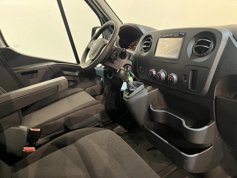 Renault Master 2.3 dCi L1H2 130 PK Servicebus / Sortimo Inrichting / Euro 6 / Luchtvering / Airco / Cruise Control / PDC / Navigatie / 3-Zits - Kleintransporter: das Bild 3 Renault Master 2.3 dCi L1H2 130 PK Servicebus / Sortimo Inrichting / Euro 6 / Luchtvering / Airco / Cruise Control / PDC / Navigatie / 3-Zits - Kleintransporter: das Bild 3
