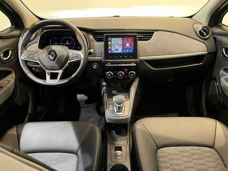 Renault ZOE R110 Experience 52 kWh (Huuraccu) / CarPlay / Camera / Airco / Cruise Control / LMV / Navigatie / 11.000 KM !! Prijs ex BTW € 11.500,- - PKW: das Bild 2 Renault ZOE R110 Experience 52 kWh (Huuraccu) / CarPlay / Camera / Airco / Cruise Control / LMV / Navigatie / 11.000 KM !! Prijs ex BTW € 11.500,- - PKW: das Bild 2