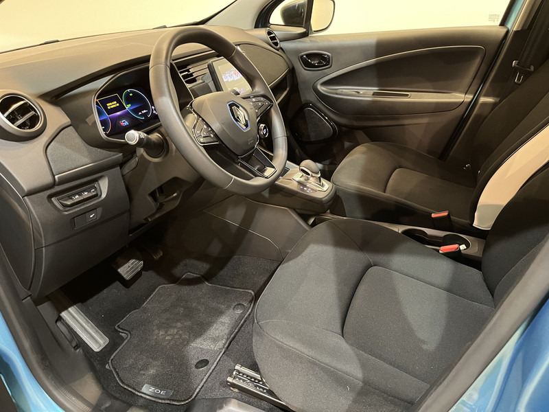 Renault ZOE R110 Life 52 kWh (Accuhuur) / Carplay / Airco / Cruise Control / 100% elektrisch / 31.200 KM !! Prijs ex BTW € 7.850,- - Schrägheck: das Bild 4 Renault ZOE R110 Life 52 kWh (Accuhuur) / Carplay / Airco / Cruise Control / 100% elektrisch / 31.200 KM !! Prijs ex BTW € 7.850,- - Schrägheck: das Bild 4