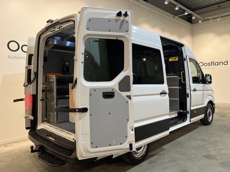 Volkswagen Crafter 35 2.0 TDI L3H3 140 PK RWD Servicebus / Aluca Inrichting / Euro 6 / Trekhaak 3000 KG / Airco / Camera / Navigatie / CarPlay - Kastenwagen: das Bild 2 Volkswagen Crafter 35 2.0 TDI L3H3 140 PK RWD Servicebus / Aluca Inrichting / Euro 6 / Trekhaak 3000 KG / Airco / Camera / Navigatie / CarPlay - Kastenwagen: das Bild 2