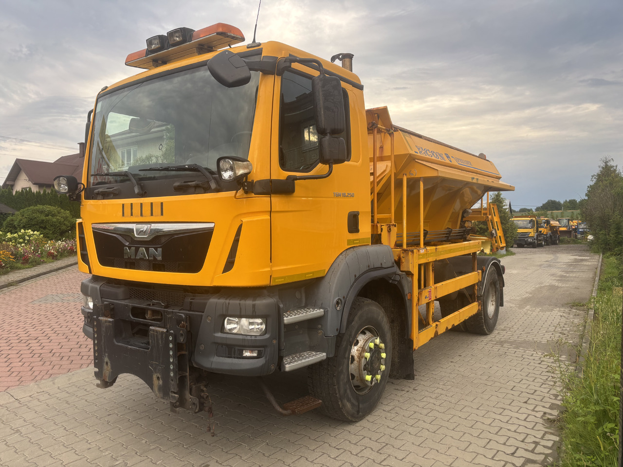 Schneeräumfahrzeug MAN TGM 18.250 4X4BB GRITTER/SPREADER/PLOUGH: das Bild 10