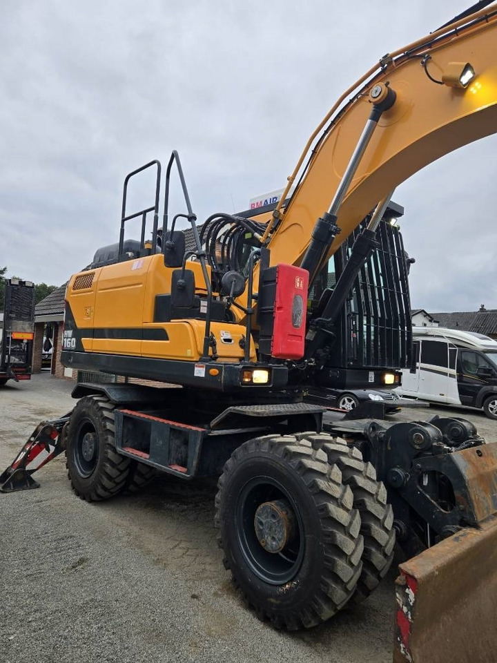 Hyundai HW 160 - Mobilbagger: das Bild 5 Hyundai HW 160 - Mobilbagger: das Bild 5