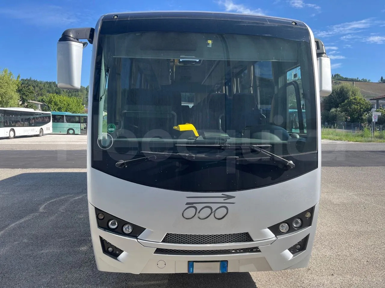 ISUZU Novo - Linienbus: das Bild 2 ISUZU Novo - Linienbus: das Bild 2