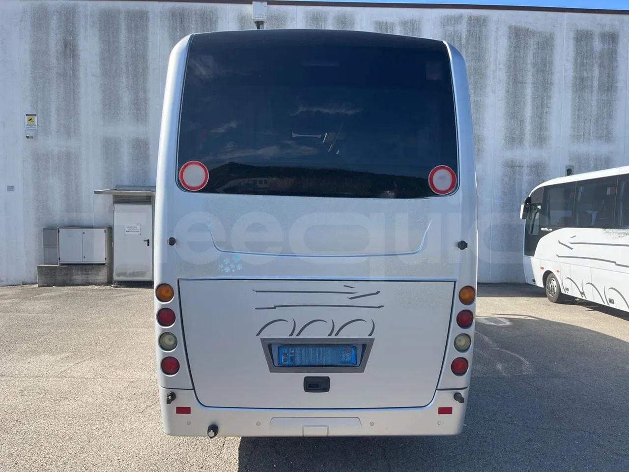 ISUZU Novo - Linienbus: das Bild 5 ISUZU Novo - Linienbus: das Bild 5