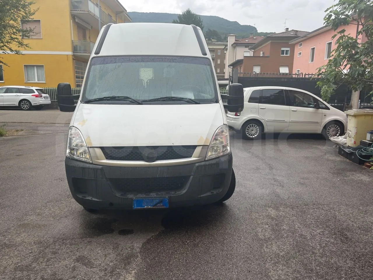 Iveco Daily - Kleinbus, Personentransporter: das Bild 2 Iveco Daily - Kleinbus, Personentransporter: das Bild 2