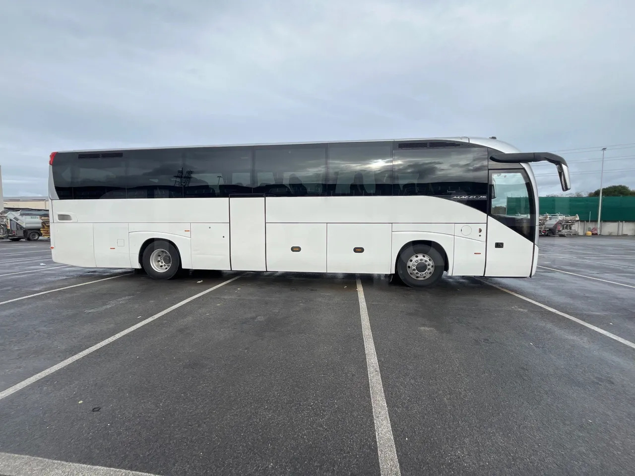 Reisebus Iveco Irisbus France: das Bild 13