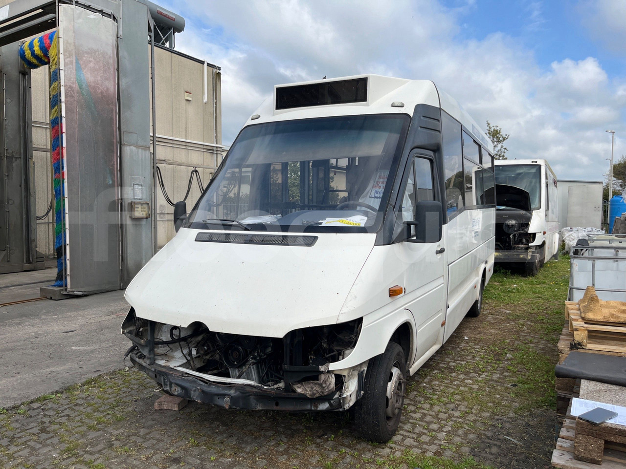 Mercedes-Benz 414T - Kleinbus, Personentransporter: das Bild 3 Mercedes-Benz 414T - Kleinbus, Personentransporter: das Bild 3