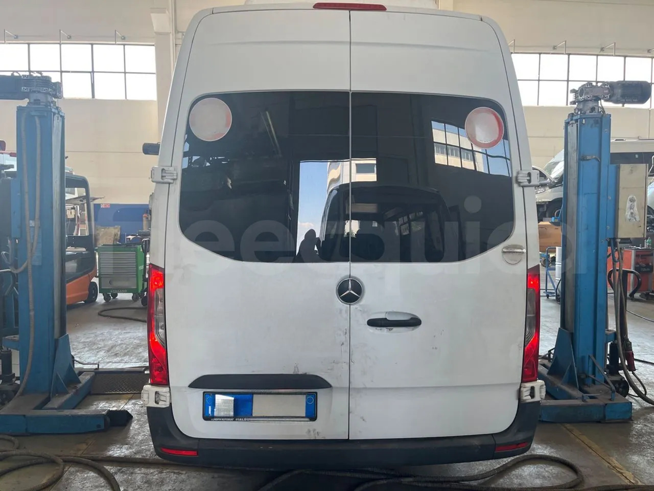 Mercedes-Benz Sprinter - Kleinbus, Personentransporter: das Bild 5 Mercedes-Benz Sprinter - Kleinbus, Personentransporter: das Bild 5