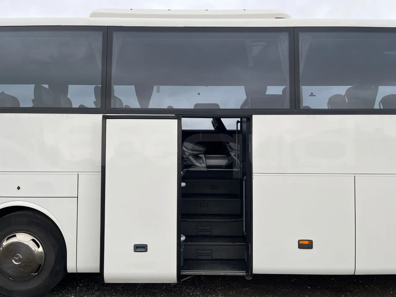 Reisebus Mercedes-Benz Tourismo: das Bild 16