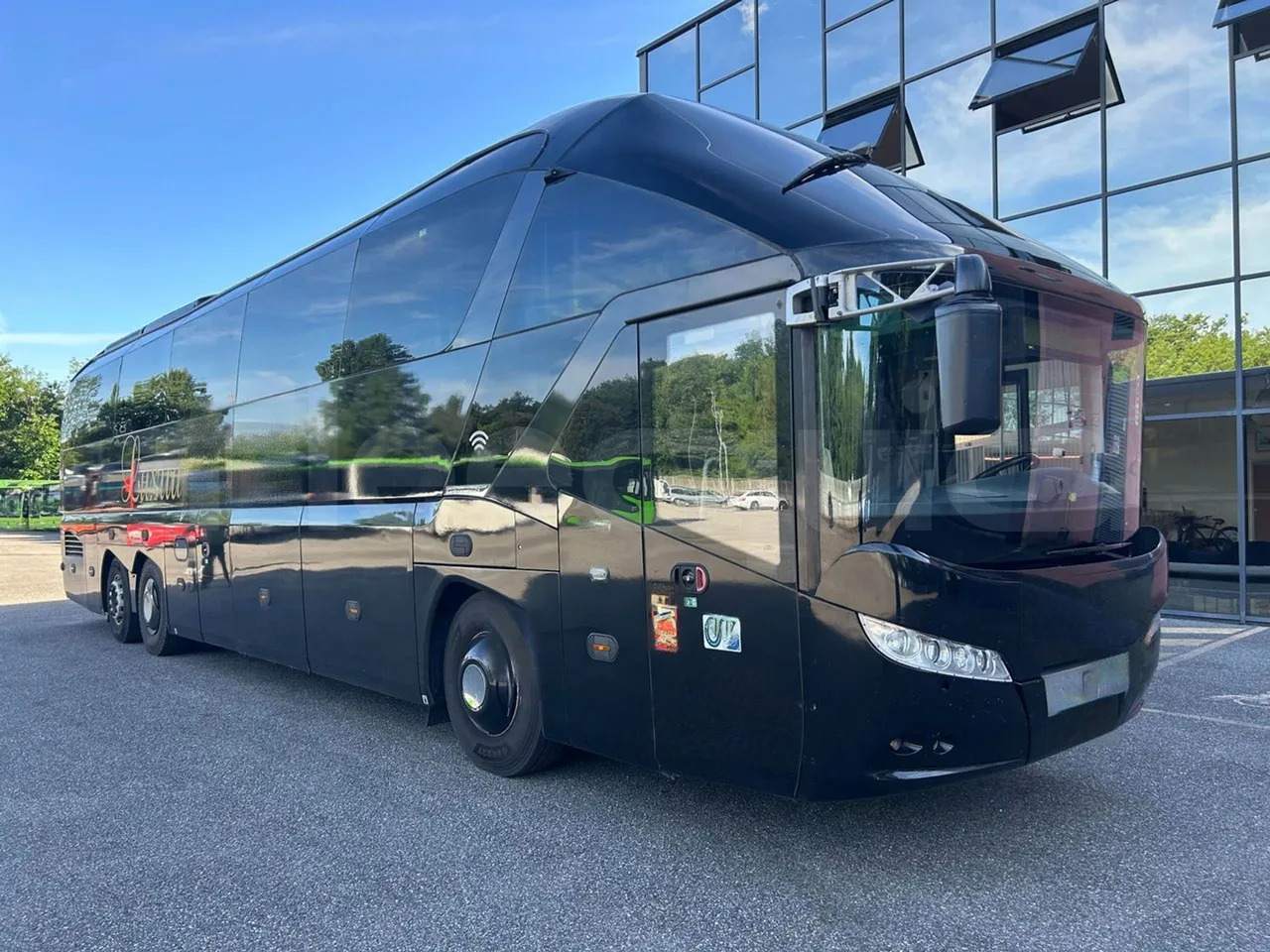 Neoplan Starliner - Reisebus: das Bild 1 Neoplan Starliner - Reisebus: das Bild 1