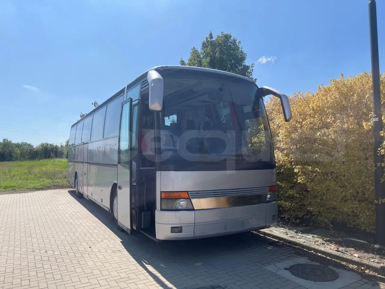 Setra S315 - Reisebus: das Bild 4 Setra S315 - Reisebus: das Bild 4