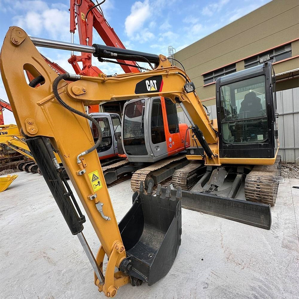 CAT 306E - Kettenbagger: das Bild 4 CAT 306E - Kettenbagger: das Bild 4