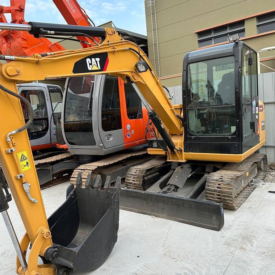 CAT 306E - Kettenbagger: das Bild 1 CAT 306E - Kettenbagger: das Bild 1