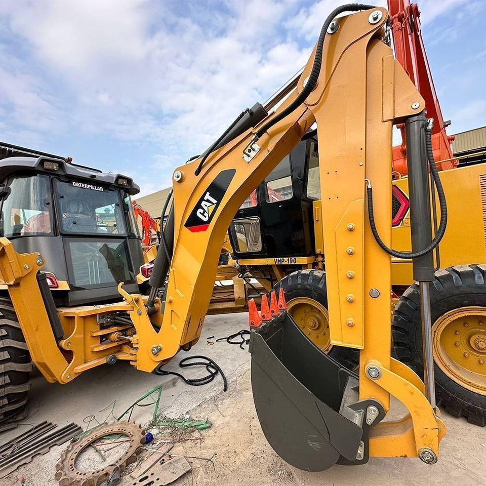 CAT 420 F - Baggerlader: das Bild 2 CAT 420 F - Baggerlader: das Bild 2