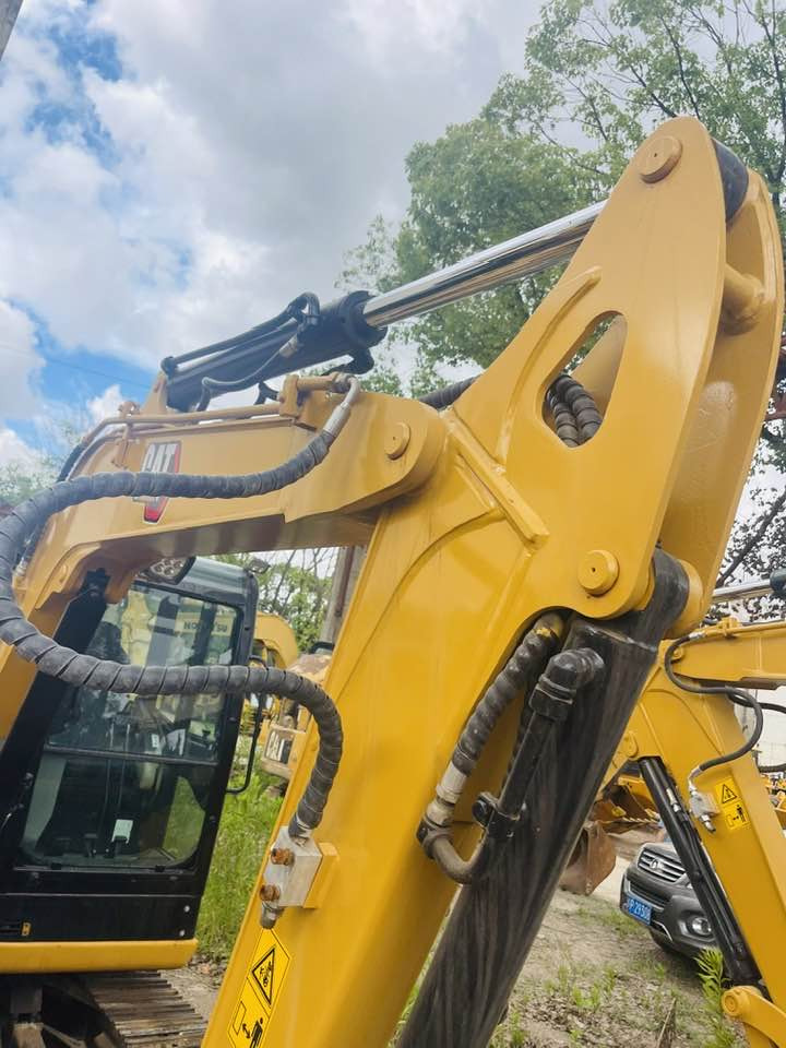 Caterpillar 305.5 E2 CR - Minibagger: das Bild 5 Caterpillar 305.5 E2 CR - Minibagger: das Bild 5