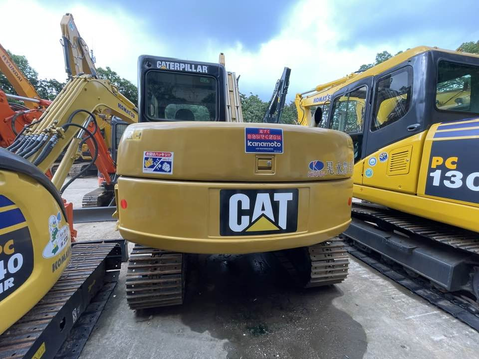 Caterpillar 307D - Bagger: das Bild 2 Caterpillar 307D - Bagger: das Bild 2