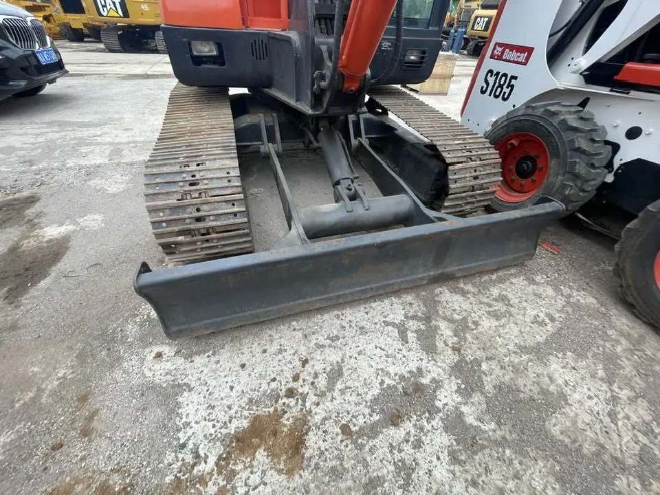 Doosan DH60-7 - Minibagger: das Bild 4 Doosan DH60-7 - Minibagger: das Bild 4