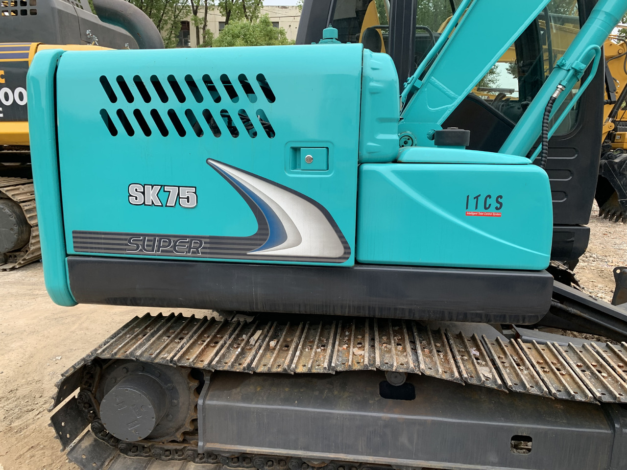 KOBELCO sk75-8 - Minibagger: das Bild 3 KOBELCO sk75-8 - Minibagger: das Bild 3