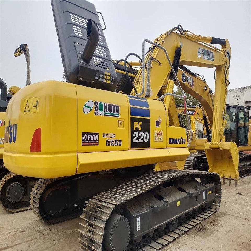 Komatsu PC 220 - Kettenbagger: das Bild 1 Komatsu PC 220 - Kettenbagger: das Bild 1