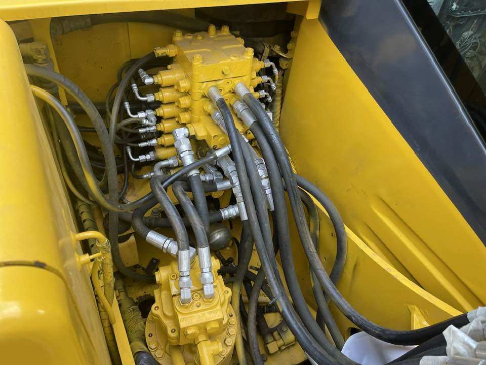 Minibagger Komatsu PC130: das Bild 8