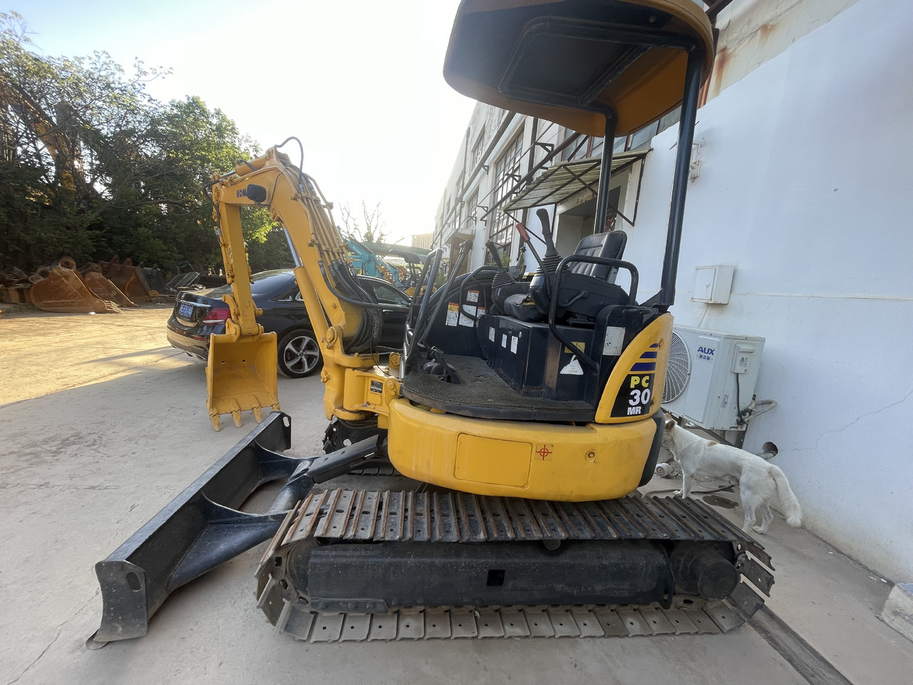 Komatsu PC30MR-5 - Minibagger: das Bild 4 Komatsu PC30MR-5 - Minibagger: das Bild 4