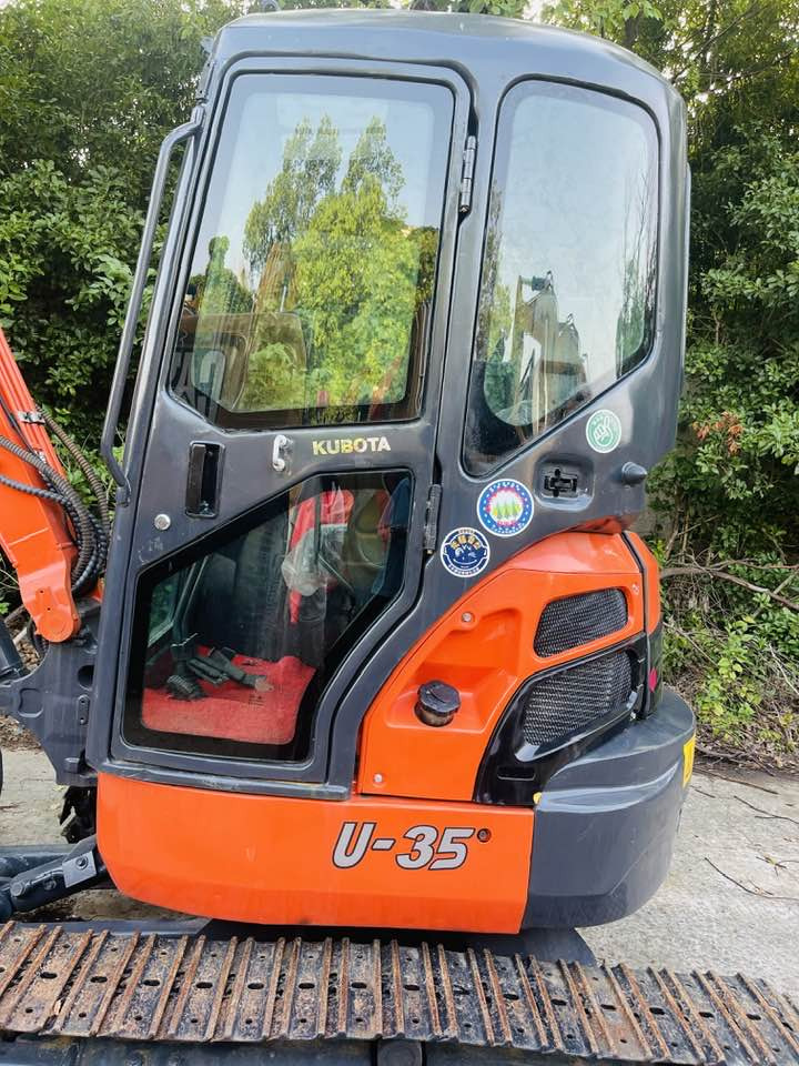 Kubota U35 (U35-4) - Minibagger: das Bild 4 Kubota U35 (U35-4) - Minibagger: das Bild 4