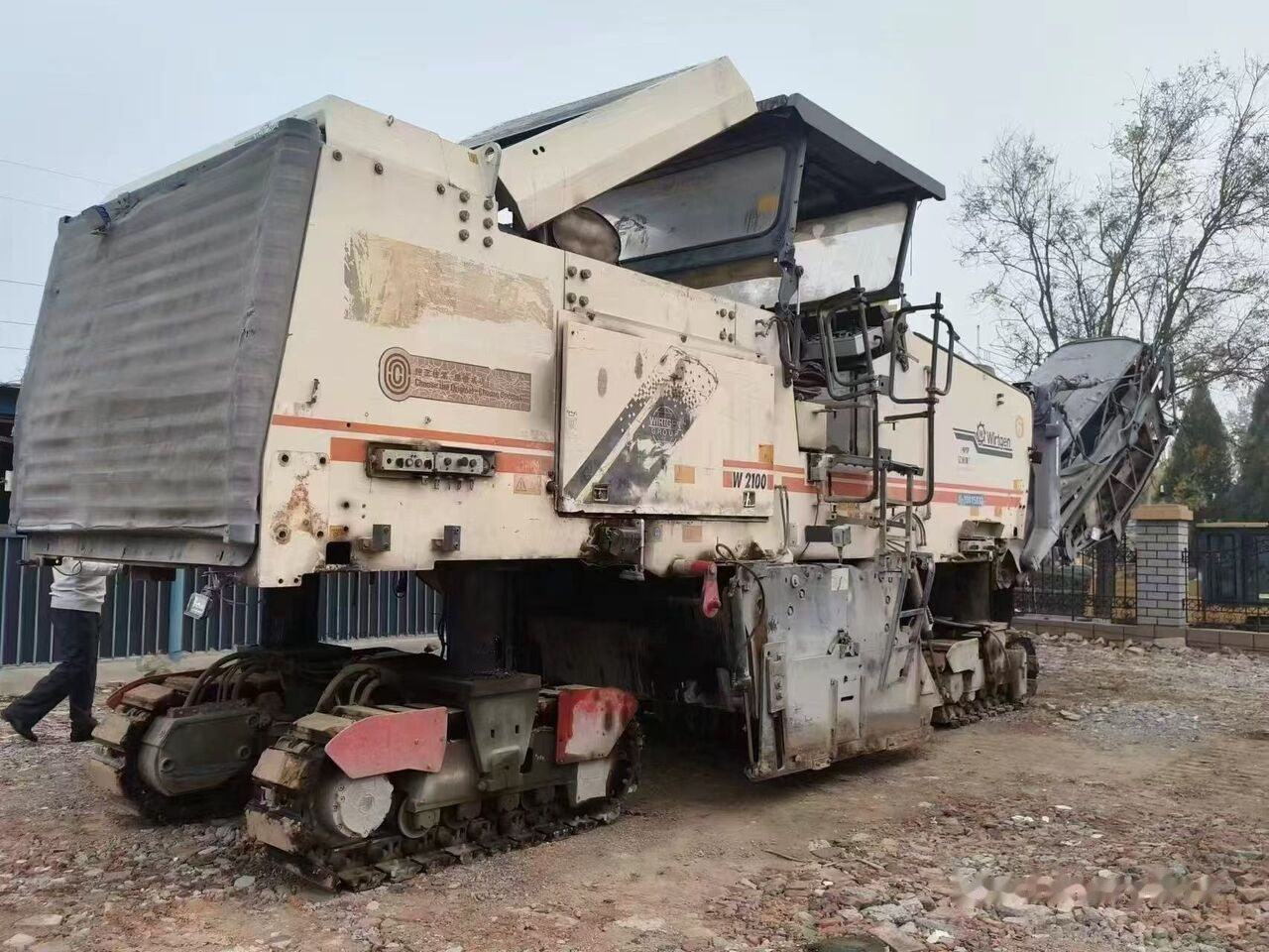 Wirtgen W2100 - Kaltfräse: das Bild 1 Wirtgen W2100 - Kaltfräse: das Bild 1