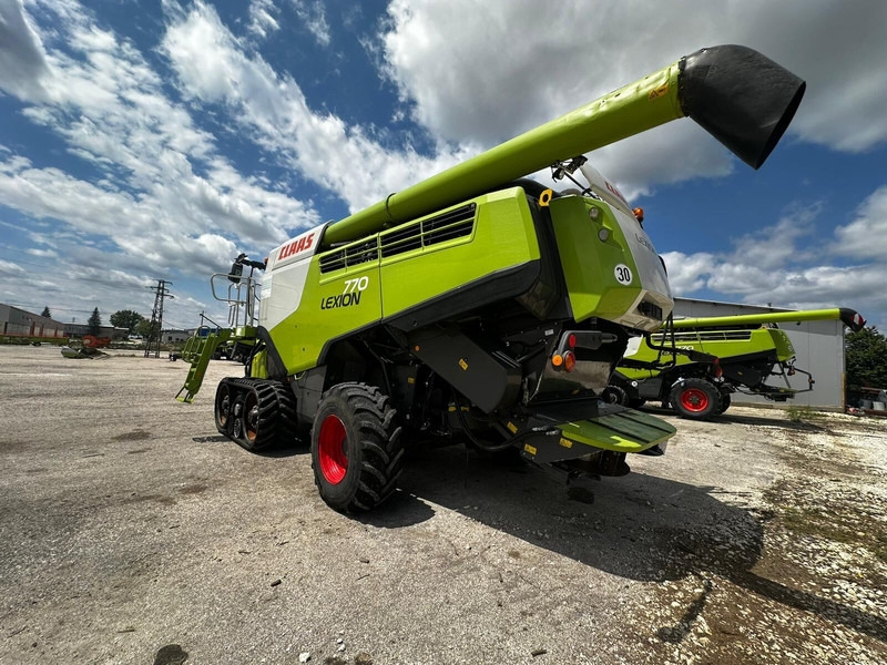 Claas Lexion 770 TT - Mähdrescher: das Bild 5 Claas Lexion 770 TT - Mähdrescher: das Bild 5