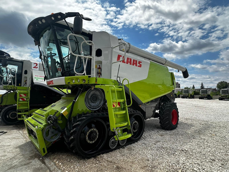 Claas Lexion 770 TT - Mähdrescher: das Bild 2 Claas Lexion 770 TT - Mähdrescher: das Bild 2
