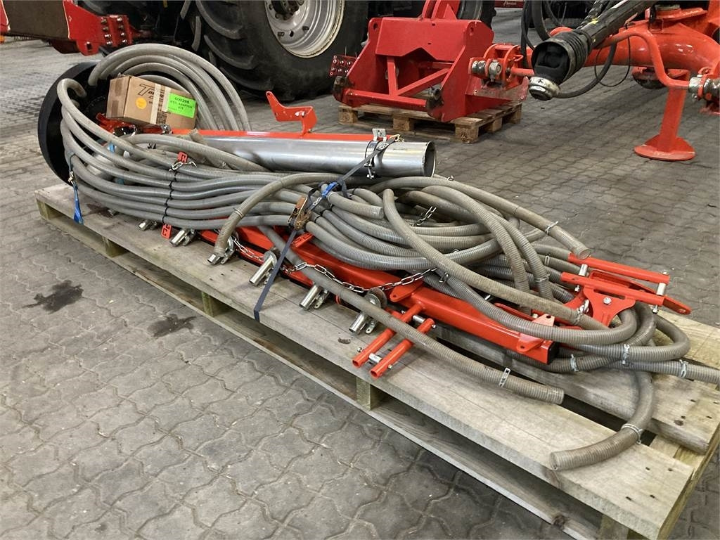 Kuhn TF FORDELERHOVE - Sätechnik: das Bild 2 Kuhn TF FORDELERHOVE - Sätechnik: das Bild 2
