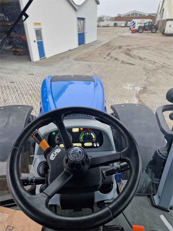 Traktor New Holland T7.270AC STAGE V: das Bild 8