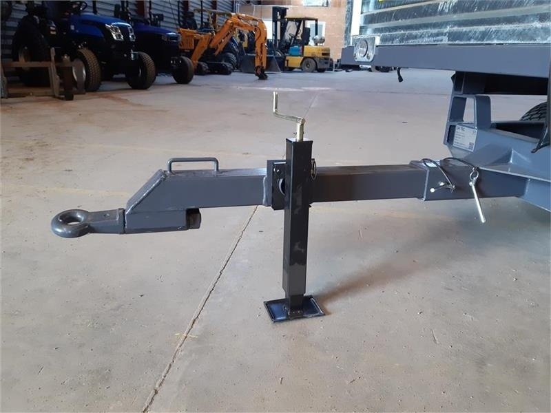 Dk-Tec DK-TEC 2 tons - Pritschenanhänger/ Plattformanhänger: das Bild 5 Dk-Tec DK-TEC 2 tons - Pritschenanhänger/ Plattformanhänger: das Bild 5