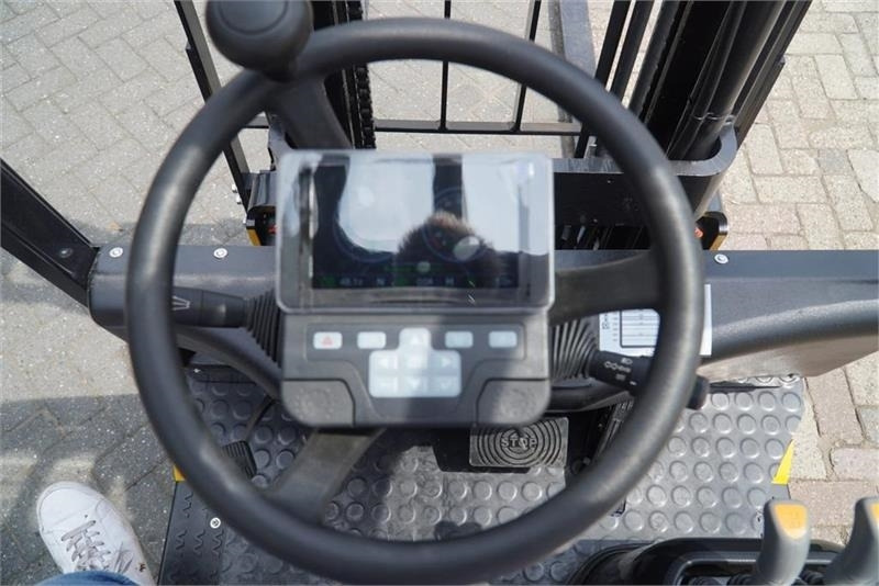 Dieselstapler Eurotrac El truck: das Bild 6
