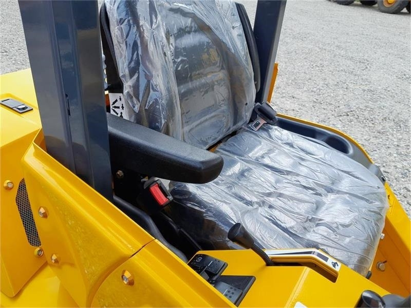 Hoflader Eurotrac W11 Teleskoparm: das Bild 20