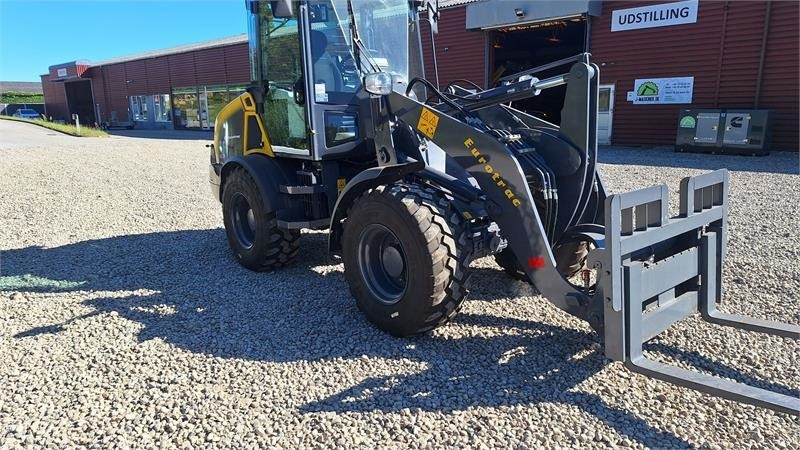 Eurotrac WL18 - Radlader: das Bild 4 Eurotrac WL18 - Radlader: das Bild 4