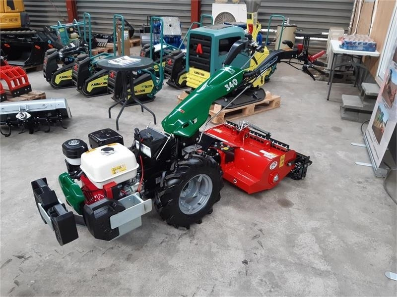 Ferrari 340 el-start - Kommunaltraktor: das Bild 4 Ferrari 340 el-start - Kommunaltraktor: das Bild 4