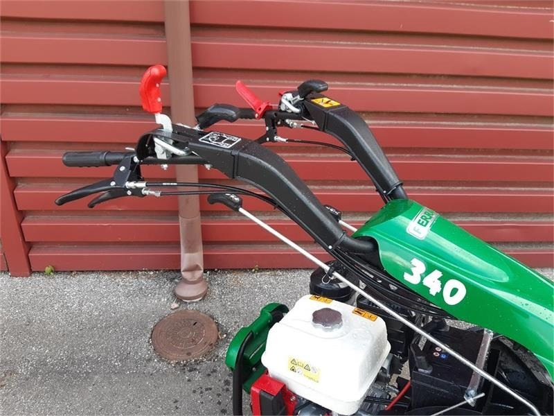 Ferrari 340 el-start stenrive - Kommunaltraktor: das Bild 5 Ferrari 340 el-start stenrive - Kommunaltraktor: das Bild 5