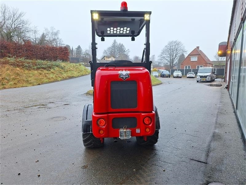 Hoflader Heracles H220: das Bild 6