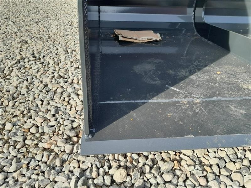 - - - Inter Tech - Schaufel für Baumaschine: das Bild 5 - - - Inter Tech - Schaufel für Baumaschine: das Bild 5