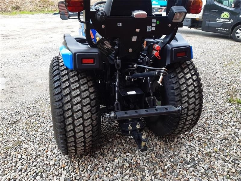 Solis 26 hst - Kommunaltraktor: das Bild 3 Solis 26 hst - Kommunaltraktor: das Bild 3