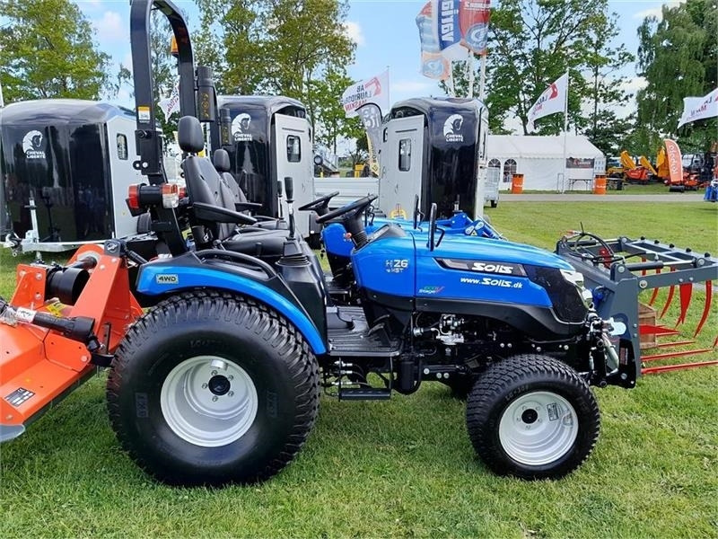 Solis 26 hst frontlift - Kommunaltraktor: das Bild 3 Solis 26 hst frontlift - Kommunaltraktor: das Bild 3