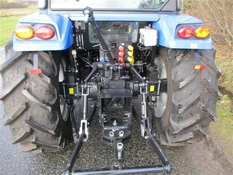 Traktor Solis 60 med frontlæsser: das Bild 6