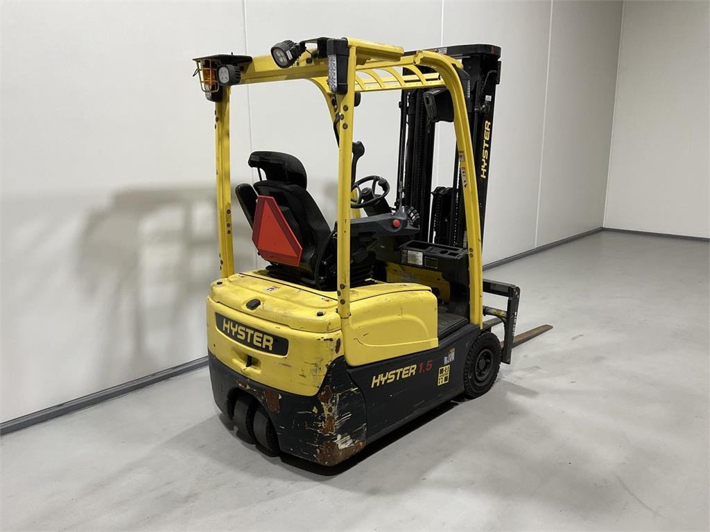 Hyster J1.5XNT - Elektrostapler: das Bild 2 Hyster J1.5XNT - Elektrostapler: das Bild 2